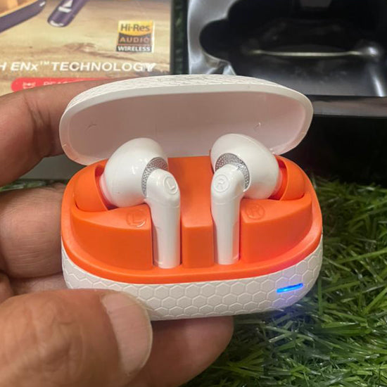 Earbuds boAt 100Hrs Backup